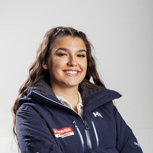 Mara Almeida, photo