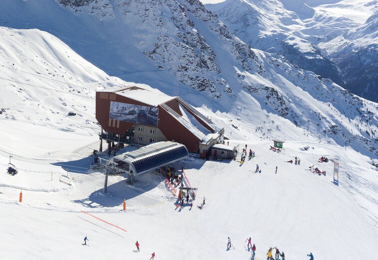 Werbung in Jumbo Seilbahnstation, Verbier 4Vallées