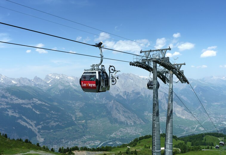 Werbung auf den Seilbahn Verbier 4Vallées