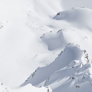 Backside Mont-Fort | © Sébastien Baritussio