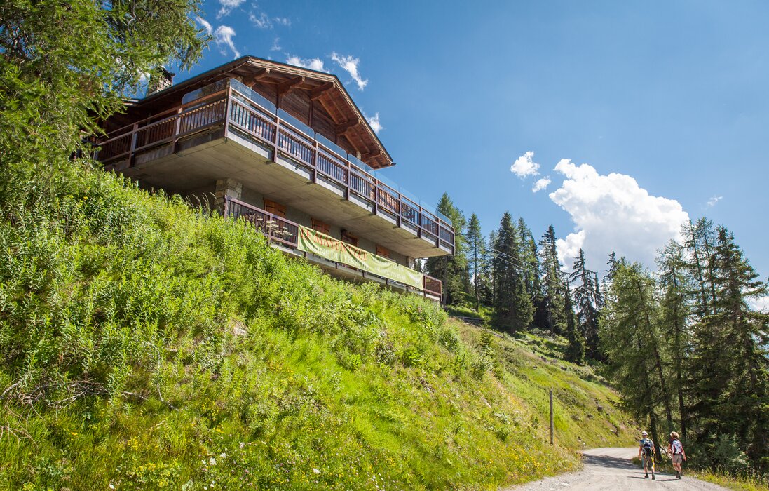Mayentzet, Verbier