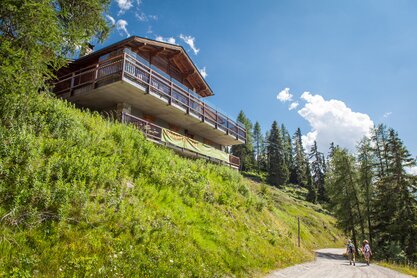 Mayentzet, Verbier
