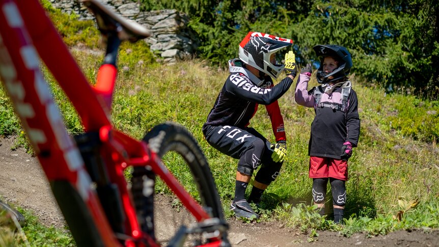 Kinder im Bikepark Verbier